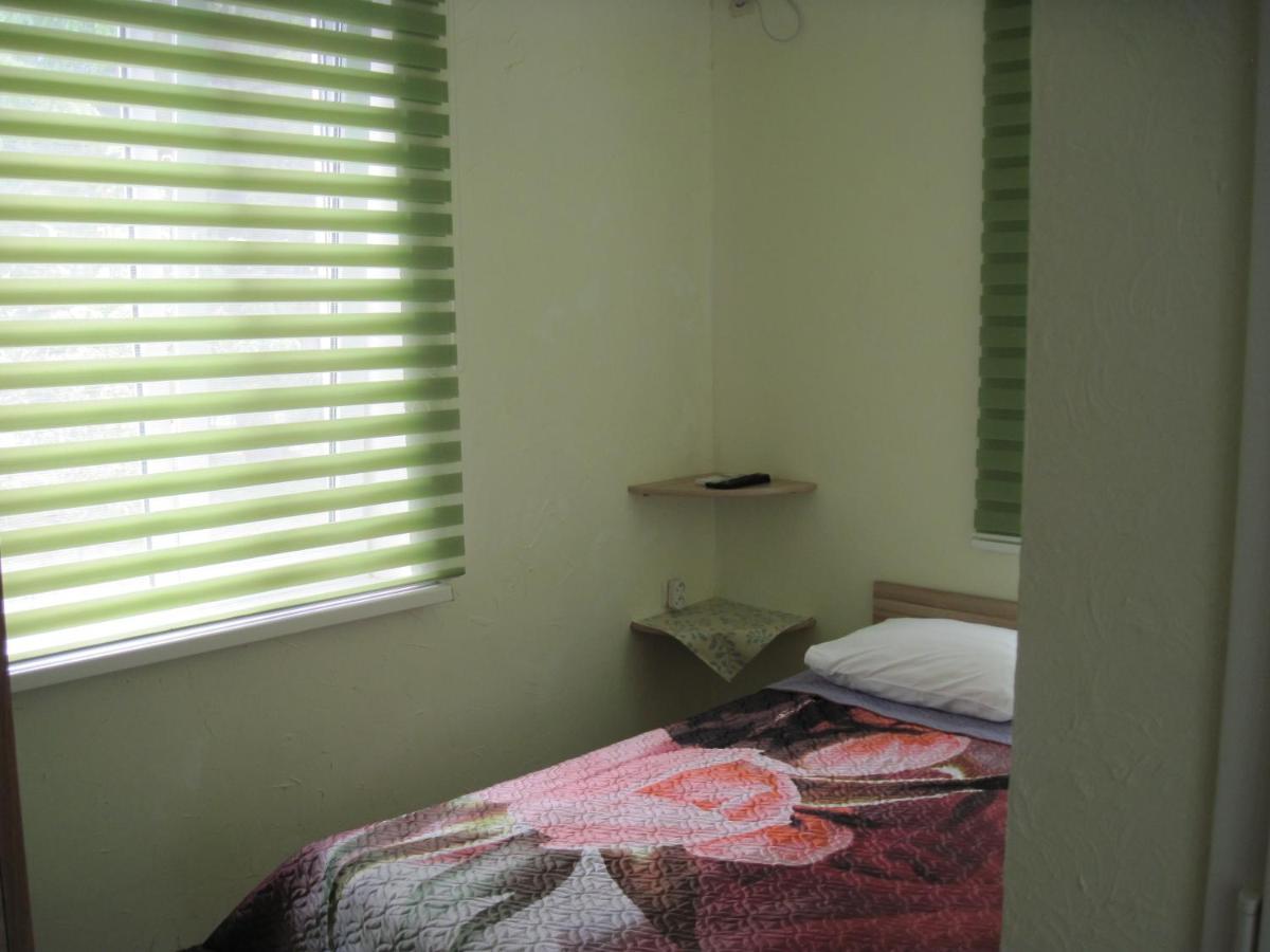 Guest House Inkit Pizunda Exterior foto