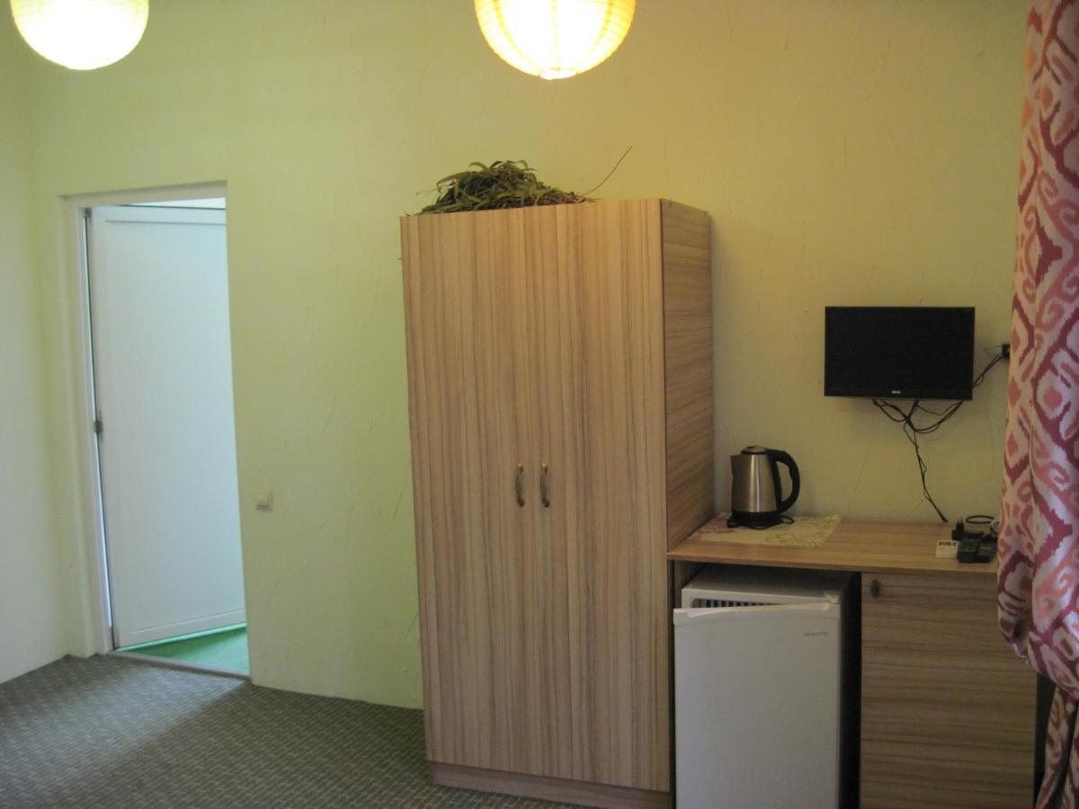 Guest House Inkit Pizunda Exterior foto