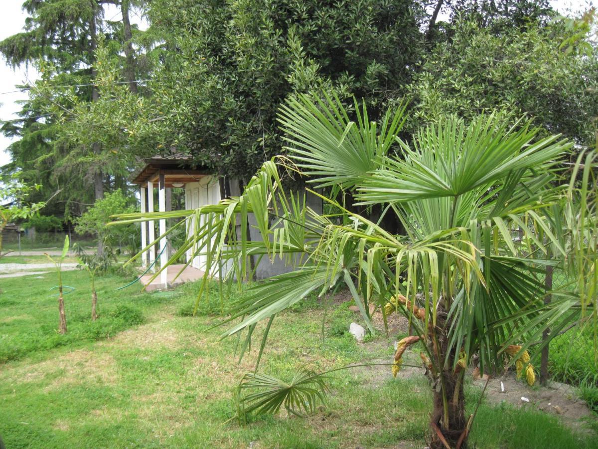 Guest House Inkit Pizunda Exterior foto