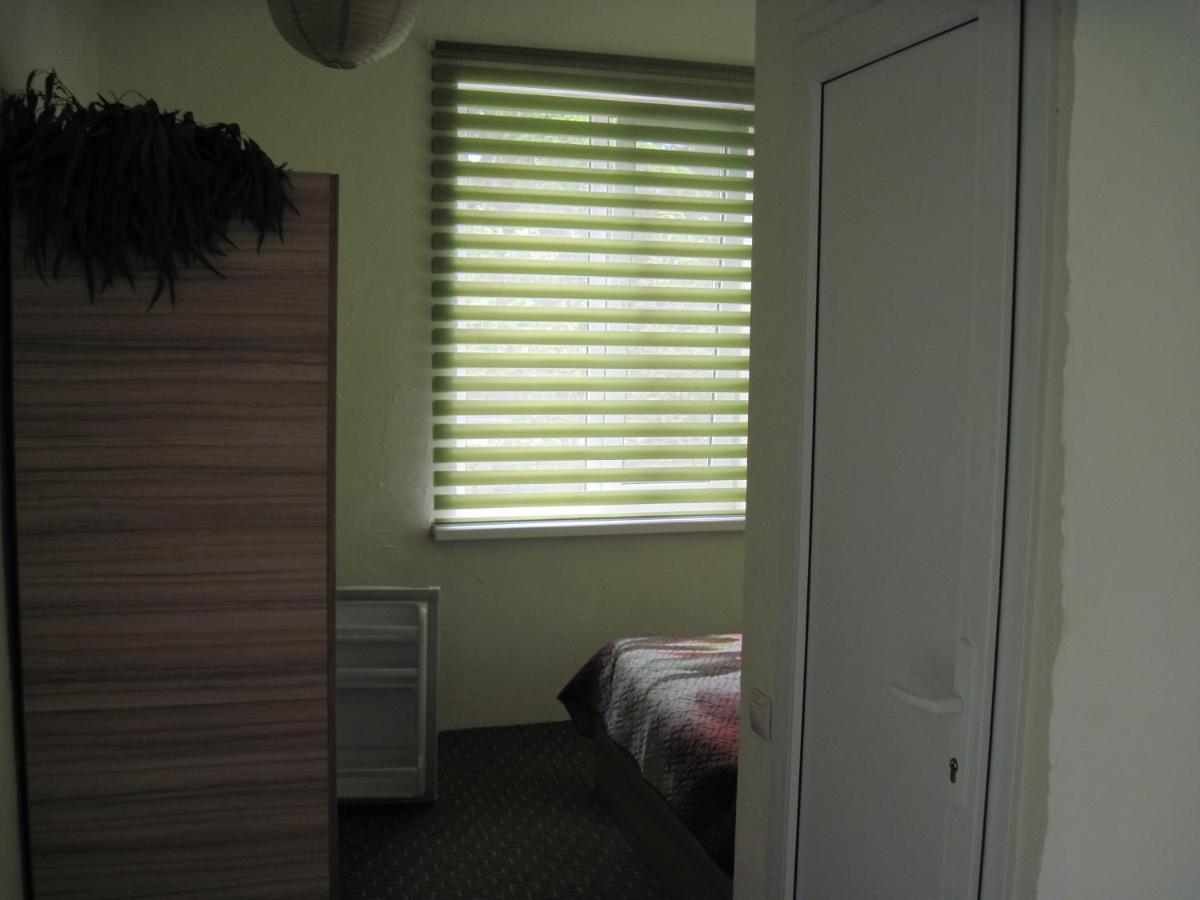 Guest House Inkit Pizunda Exterior foto